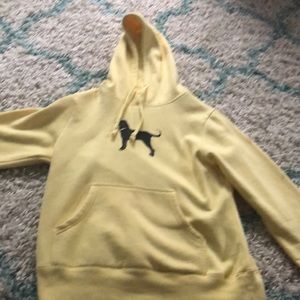 black dog sweatshirt